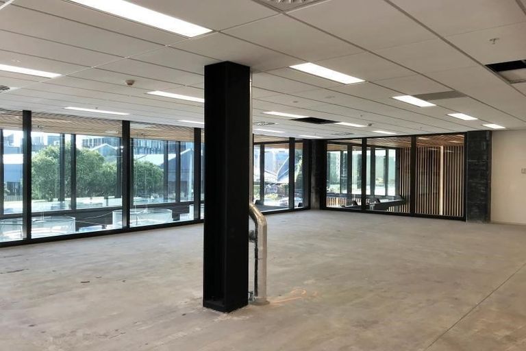 Photo of property in 34 Sale Street, Cockle Bay, Auckland, 2014