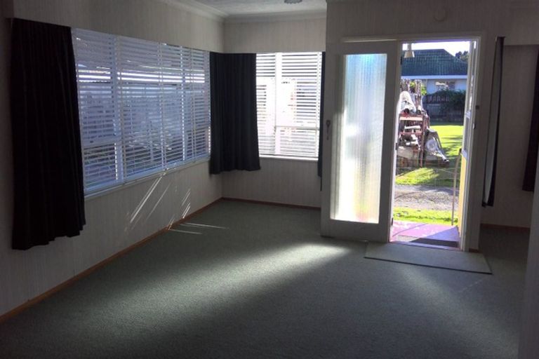 Photo of property in 3/60 Great South Road, Papakura, 2110