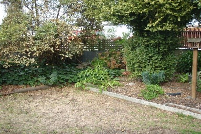 Photo of property in 113 Main North Road, Papanui, Christchurch, 8052