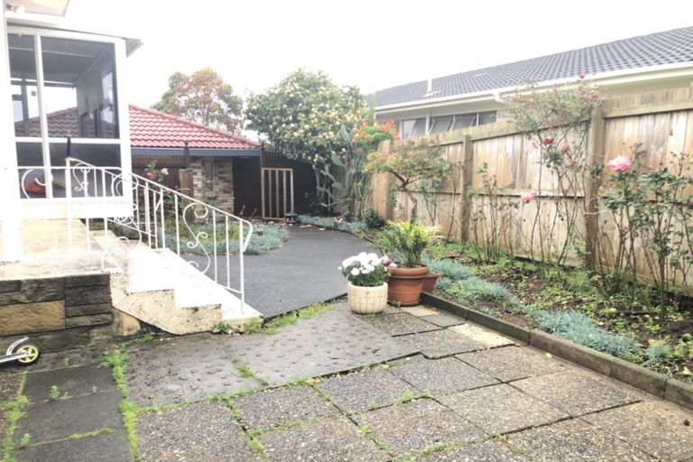 Photo of property in 21 Maugham Drive, Bucklands Beach, Auckland, 2014
