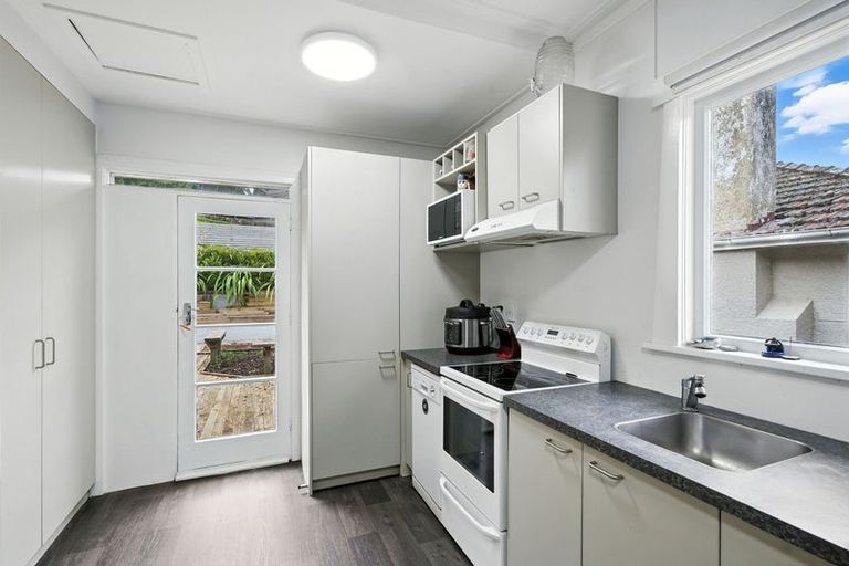 Photo of property in 283 Main South Road, Green Island, Dunedin, 9018