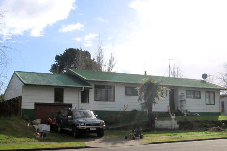 Photo of property in 21 Riley Place, Fitzroy, Hamilton, 3206