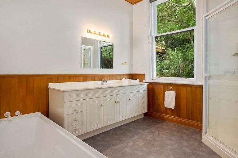 Photo of property in 77 Hawthorn Avenue, Mornington, Dunedin, 9011