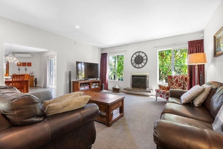Photo of property in 187 Te Arei Road East, Huirangi, New Plymouth, 4373