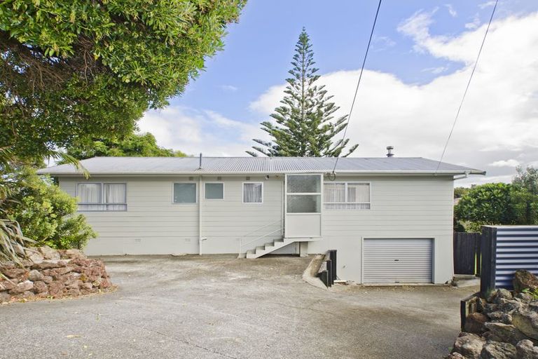 Photo of property in 14 Raumati Terrace, Khandallah, Wellington, 6035