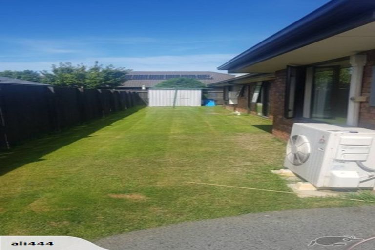 Photo of property in 5 Baltic Place, Northwood, Christchurch, 8051