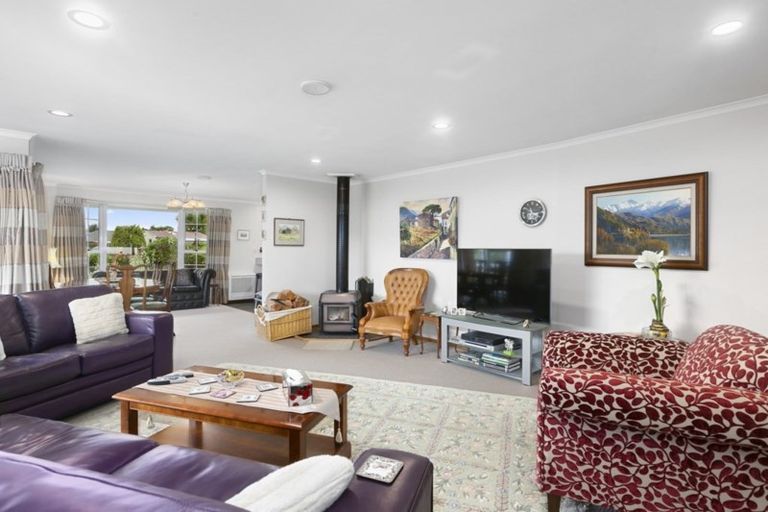 Photo of property in 97 Bush Road, Mosgiel, 9024