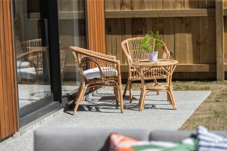 Photo of property in 88 Howden Drive, Jacks Point, 9371