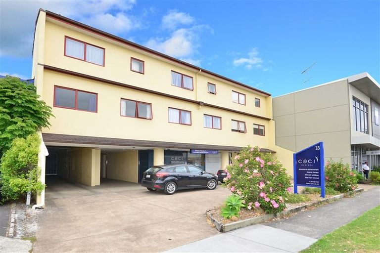 Photo of property in 33f Florence Avenue, Orewa, 0931