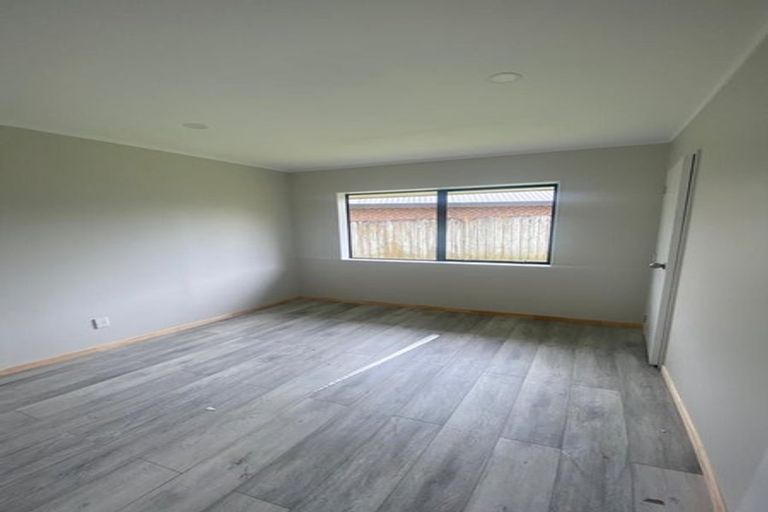 Photo of property in 1/44 Wai Iti Place, Clendon Park, Auckland, 2103