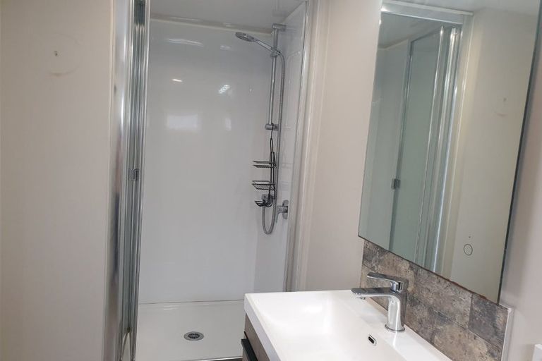 Photo of property in 2 Scott Road, Hobsonville, Auckland, 0616