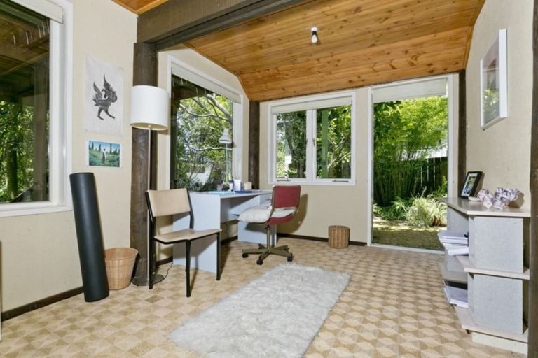 Photo of property in 187 Manuka Road, Bayview, Auckland, 0629