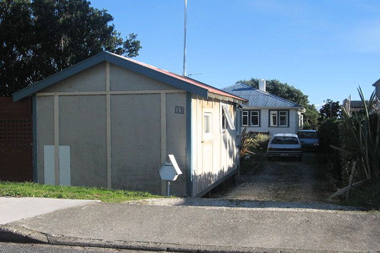 Photo of property in 33 Aperahama Street, Paekakariki, 5034