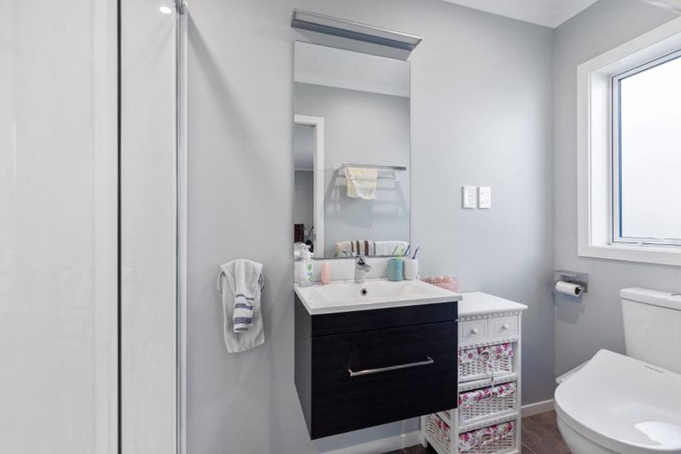 Photo of property in 158 Navigation Drive, Whitby, Porirua, 5024