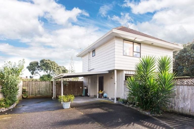 Photo of property in 4/278 Birkdale Road, Birkdale, Auckland, 0626