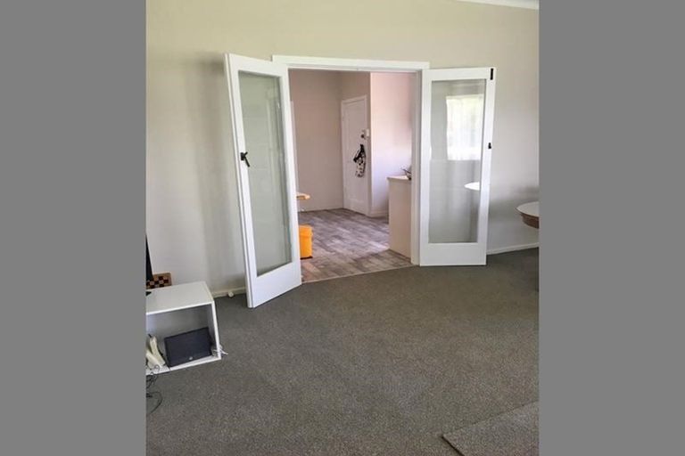 Photo of property in 5/9 South Street, Papakura, 2110