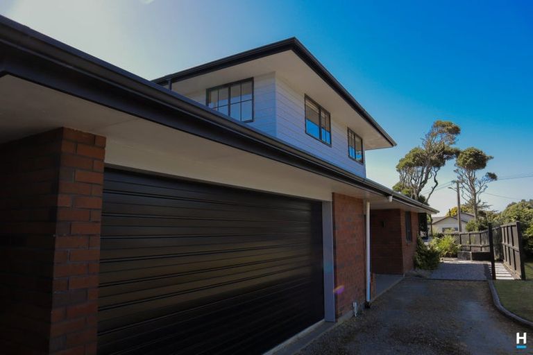 Photo of property in 16 Clough Road, Paroa, Greymouth, 7805