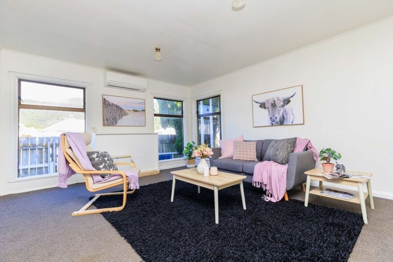 Photo of property in 23 Meadows Avenue, Waiwhetu, Lower Hutt, 5010