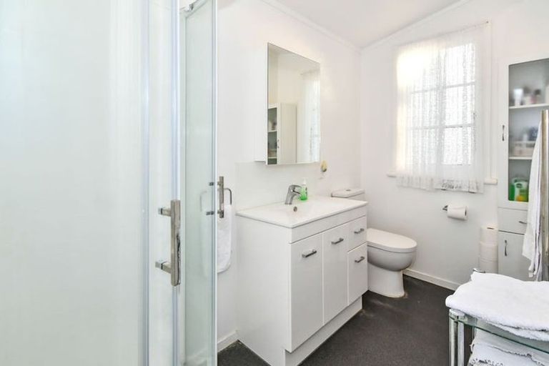 Photo of property in 71 Great South Road, Pokeno, 2402