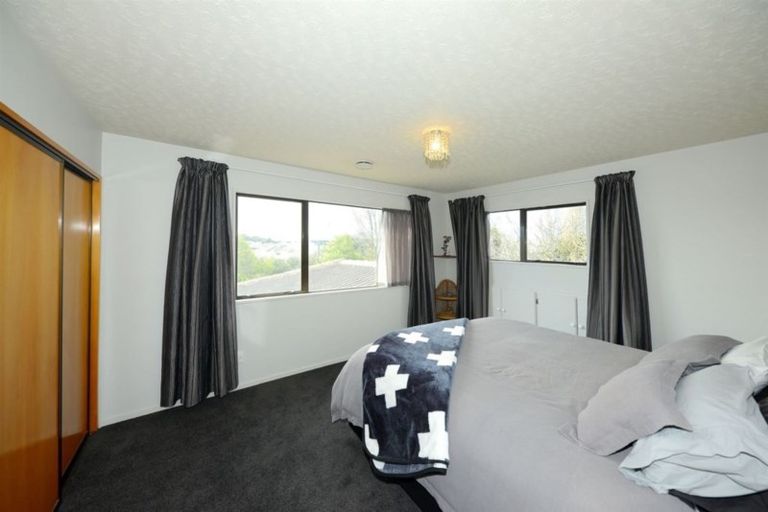 Photo of property in 20 Arden Place, Parklands, Christchurch, 8083