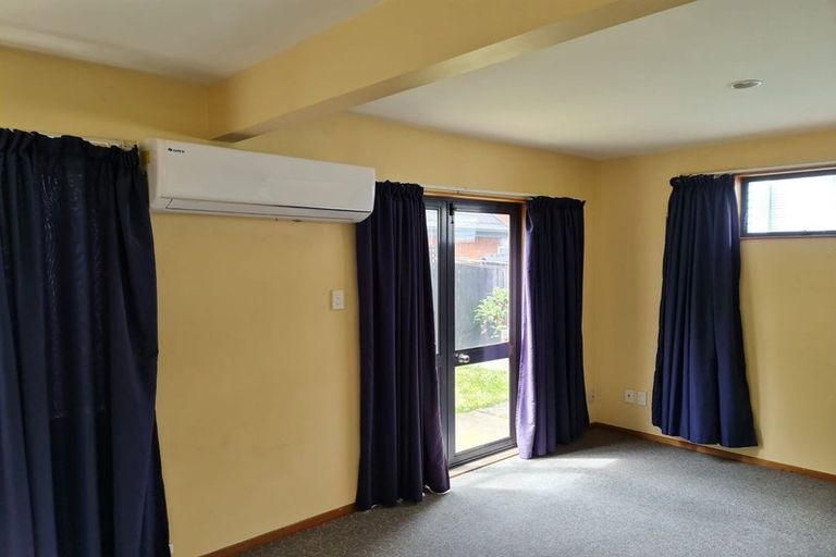Photo of property in 2/12 Elizabeth Street, Riccarton, Christchurch, 8011