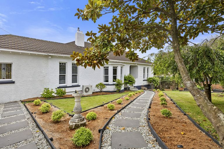 Photo of property in 52 Sunbury Street, Andersons Bay, Dunedin, 9013