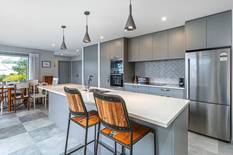 Photo of property in 41 Longreach Drive, Cooks Beach, Whitianga, 3591