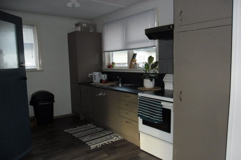 Photo of property in 52 Lipscombe Crescent, Havelock North, 4130