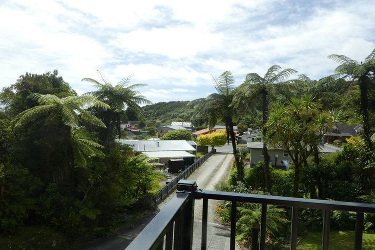 Photo of property in 15 Coates Street, Greymouth, 7805