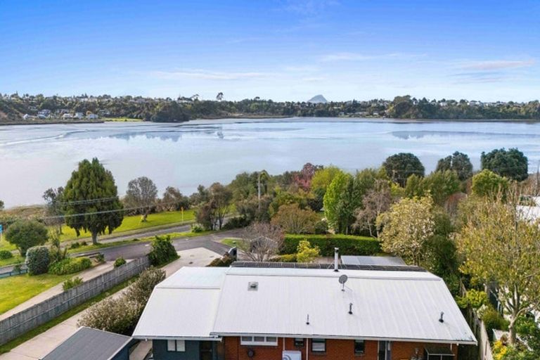Photo of property in 216 Welcome Bay Road, Welcome Bay, Tauranga, 3112