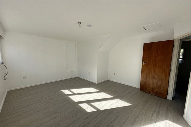 Photo of property in 140a Golf Road, Titirangi, Auckland, 0600