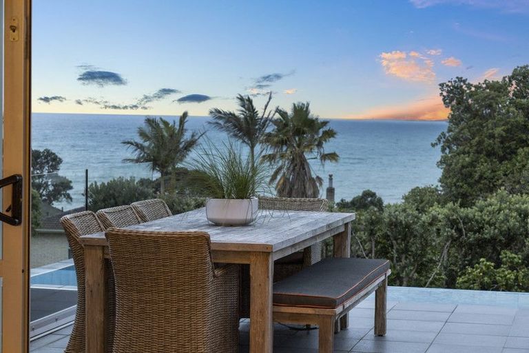 Photo of property in 36a Glenelg Road, Red Beach, 0932