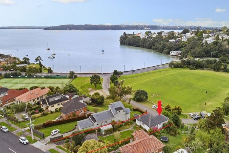 Photo of property in 20 Fife Street, Westmere, Auckland, 1022