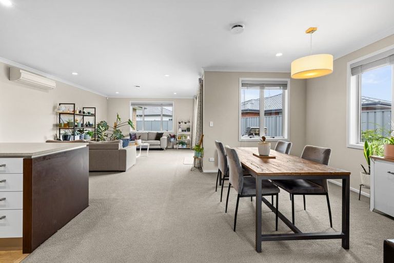 Photo of property in 44 Tasman Drive, Poraiti, Napier, 4112