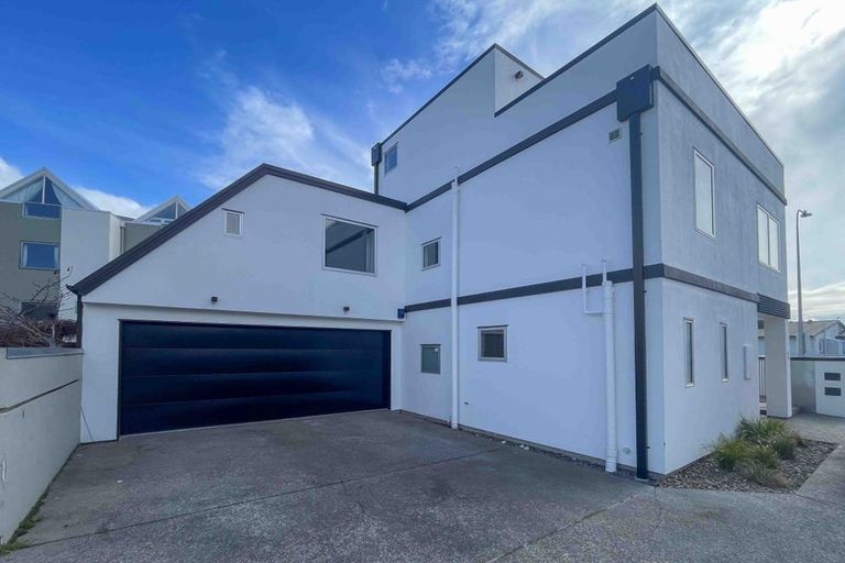 Photo of property in 88 Brockworth Place, Riccarton, Christchurch, 8011