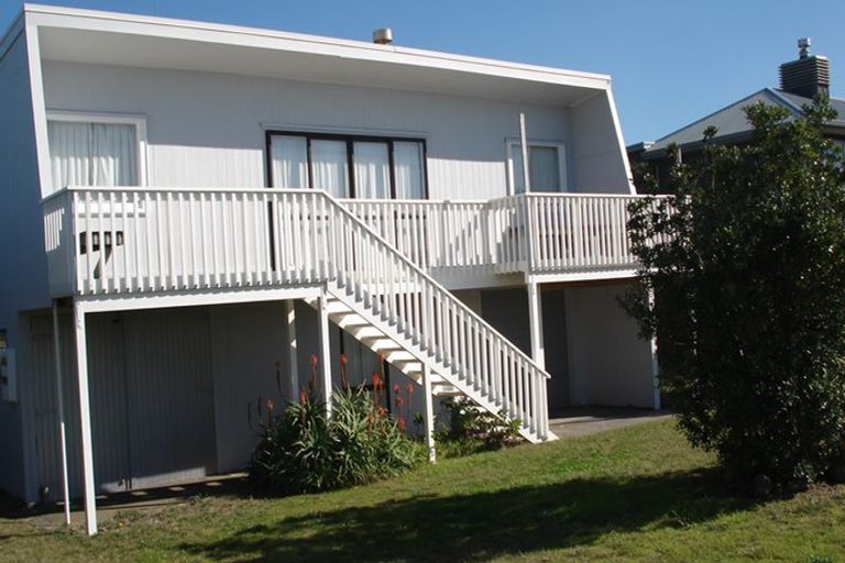 Photo of property in 112 Broadway Road, Waihi Beach, 3611