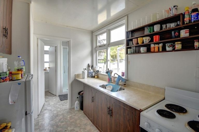 Photo of property in 84 Queen Street, North Dunedin, Dunedin, 9016