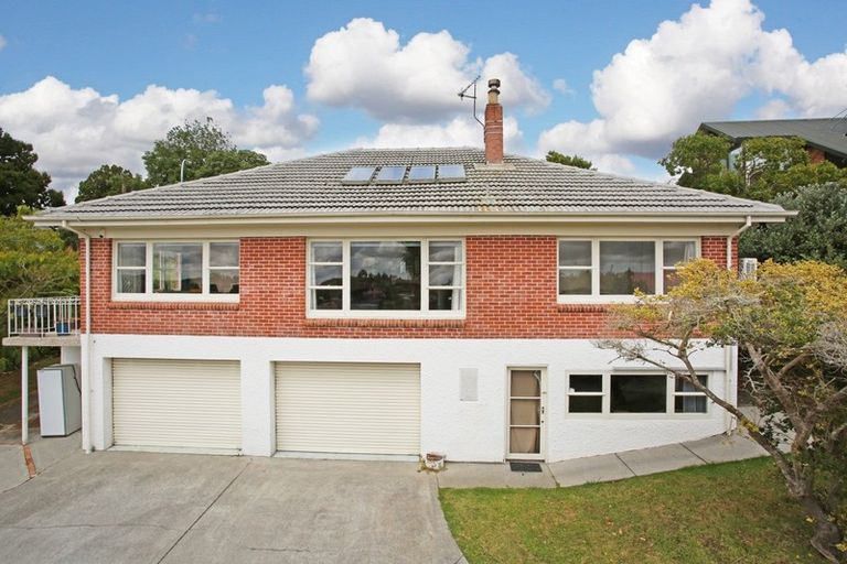 Photo of property in 1a Prospect Terrace, Pukekohe, 2120