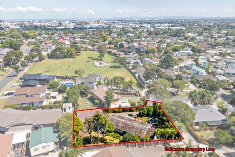 Photo of property in 13 Eterna Place, Clover Park, Auckland, 2019