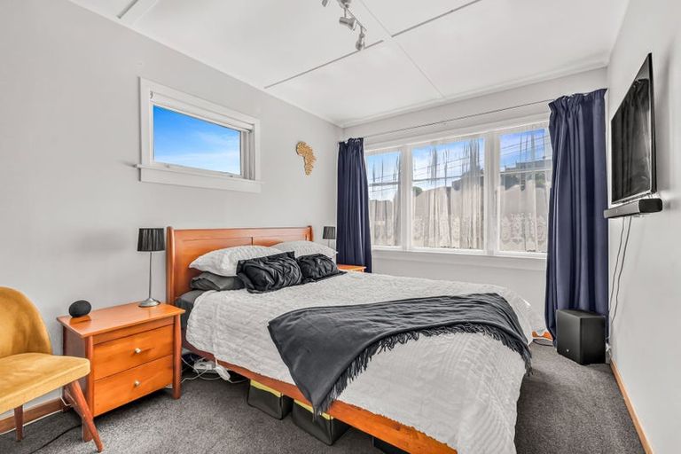 Photo of property in 9 Parris Street, Moturoa, New Plymouth, 4310