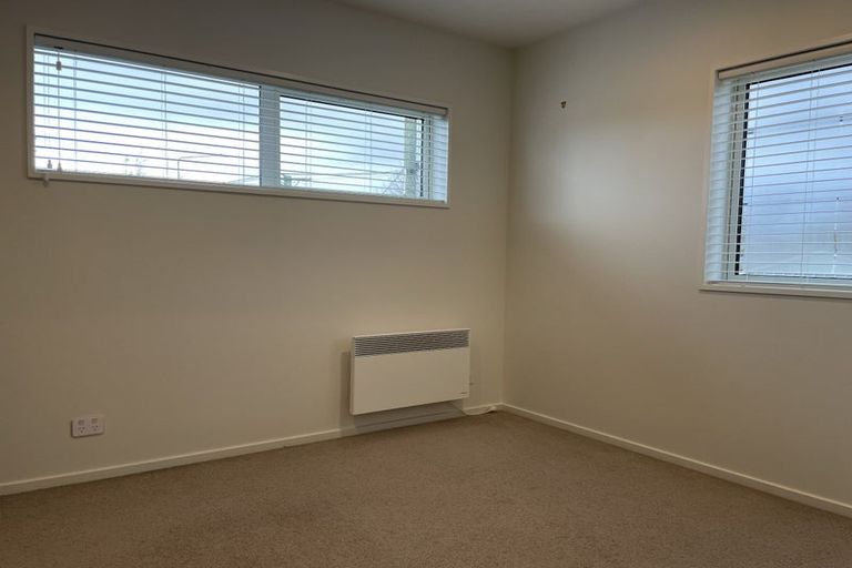 Photo of property in 1/160 Hills Road, Edgeware, Christchurch, 8013