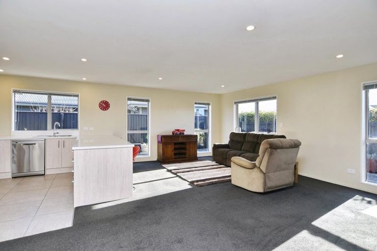 Photo of property in 26 Pimlico Place, Rangiora, 7400