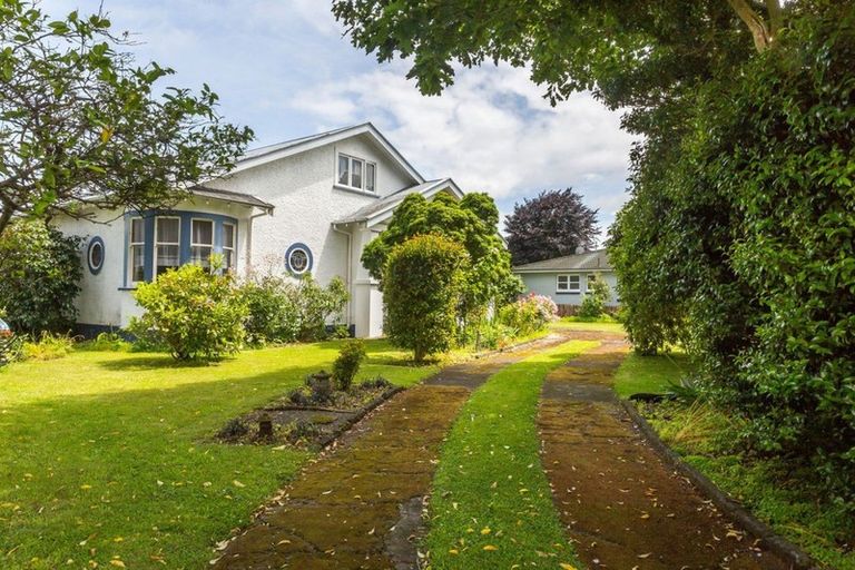 Photo of property in 39 Guy Street, Dannevirke, 4930