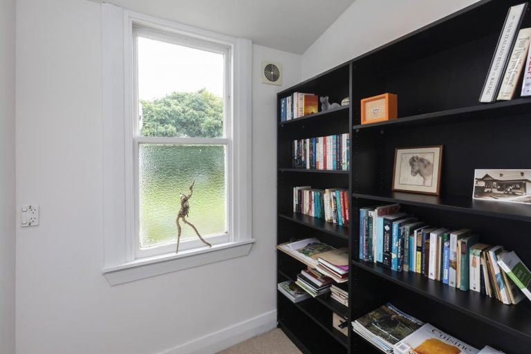 Photo of property in 79 North Avon Road, Richmond, Christchurch, 8013