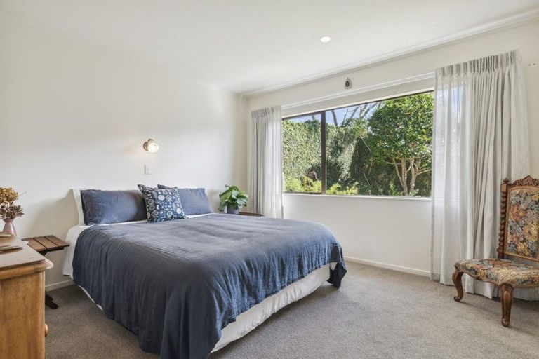 Photo of property in 2/32 Charlotte Street, Stanmore Bay, Whangaparaoa, 0932