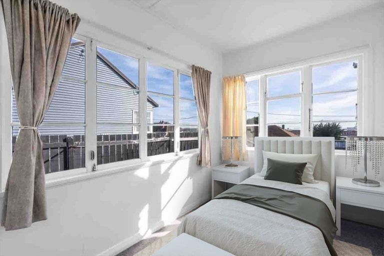 Photo of property in 14 Doyle Street, Bluff, 9814