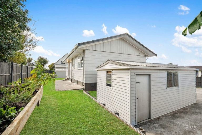 Photo of property in 50a Weldene Avenue, Glenfield, Auckland, 0629