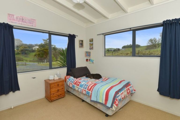 Photo of property in 132 Omana Road, Waiotira, 0193