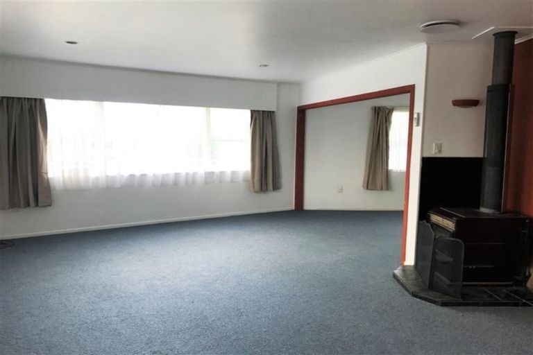 Photo of property in 31 Evans Road, Weymouth, Auckland, 2103