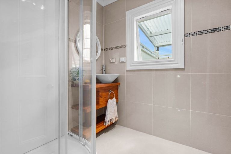 Photo of property in 141 Main Street, Greytown, 5712